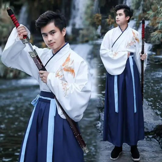 Hanfu blanc et bleu marine avec ceinture indigo KittyMono