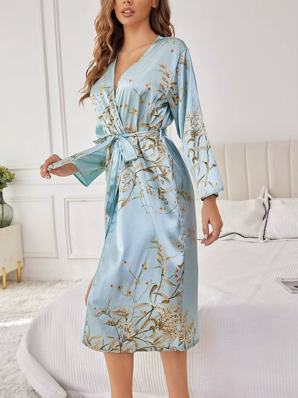 kimono japonais femme bleu motifs dorés
